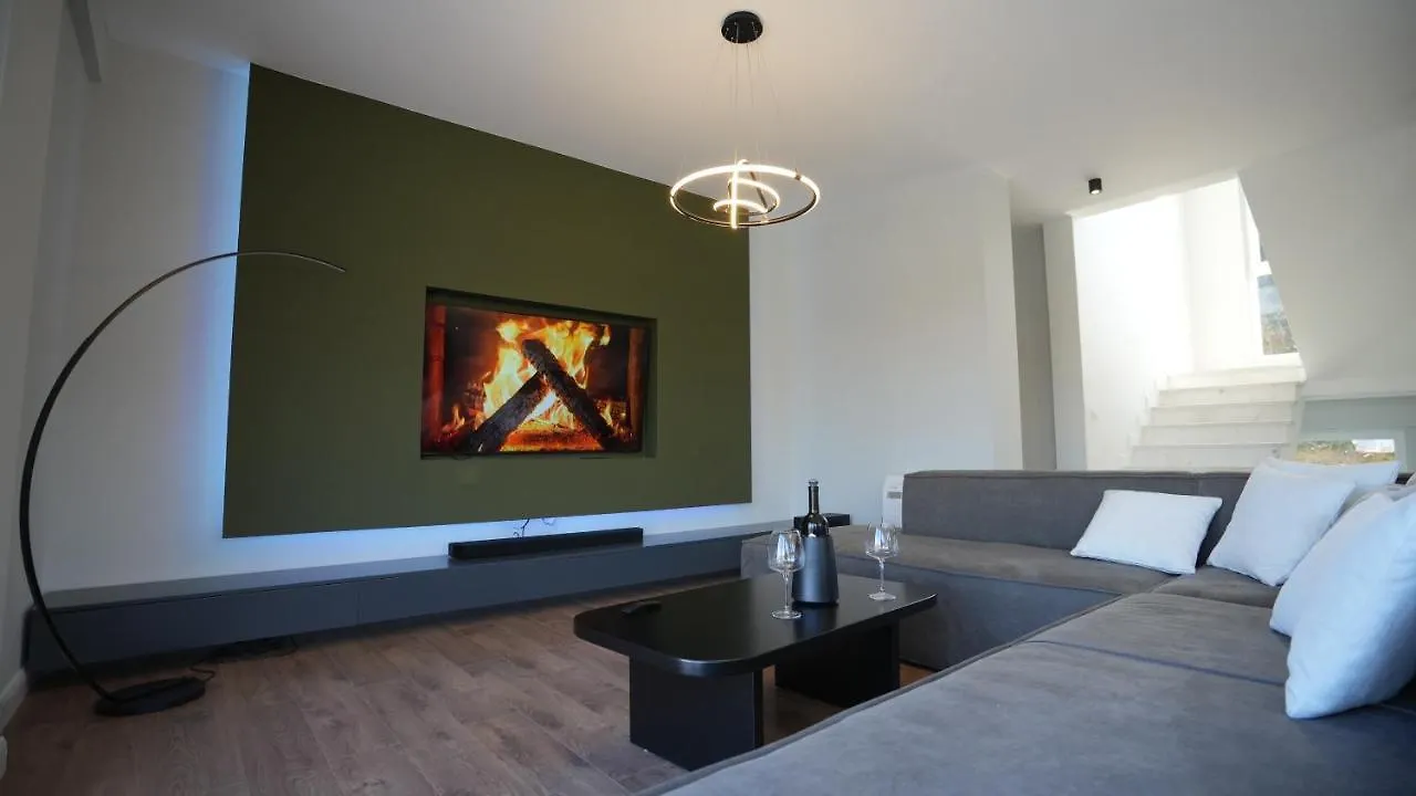 Villa 22 Tirana