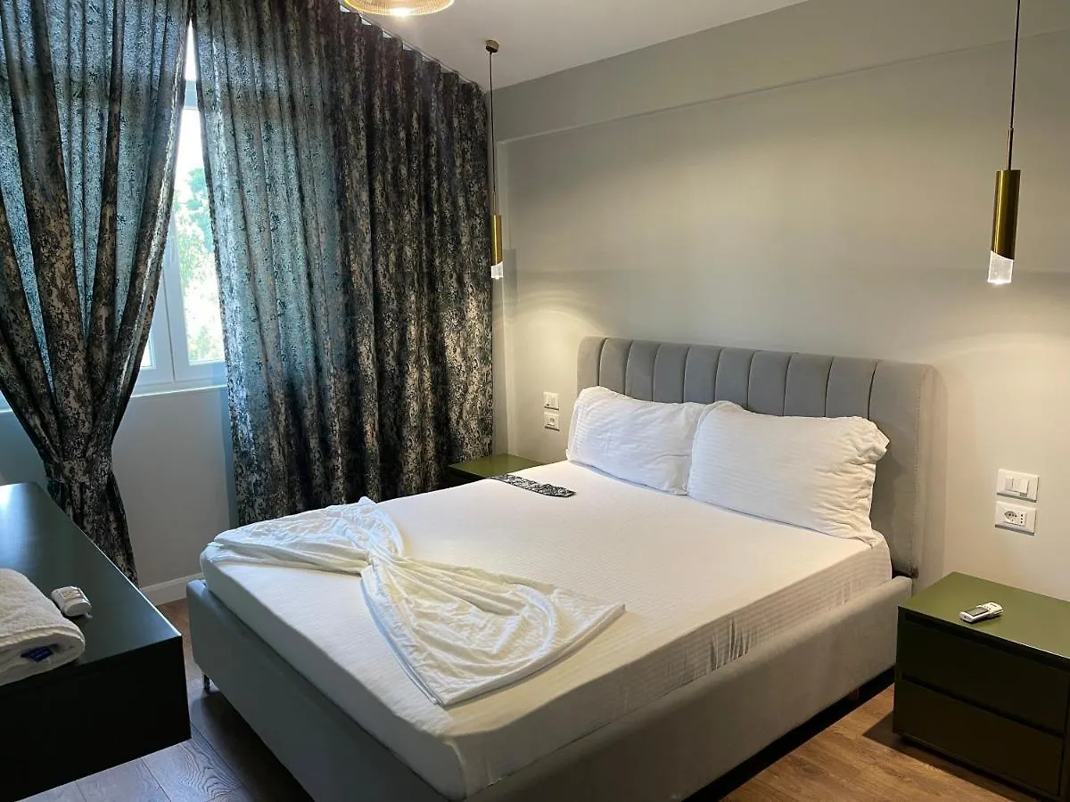 Villa 22 Tirana