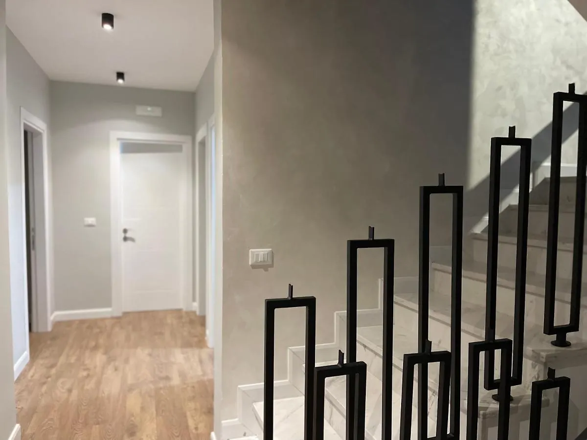 Villa 22 Tirana