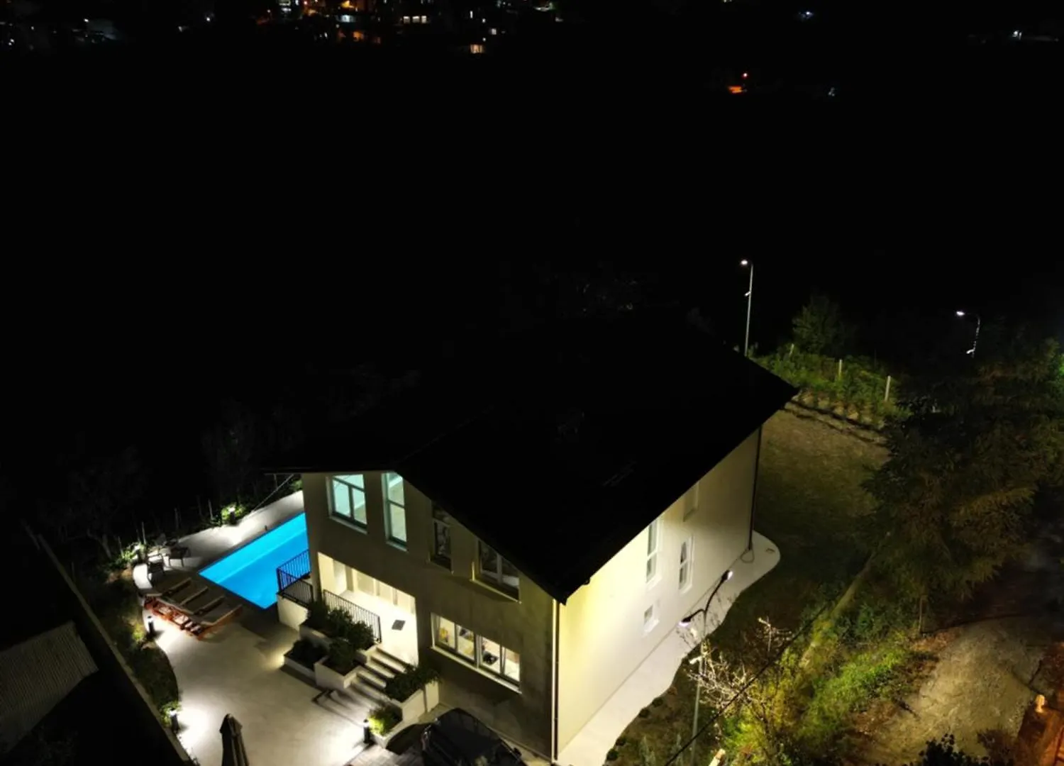 Villa 22 Tirana